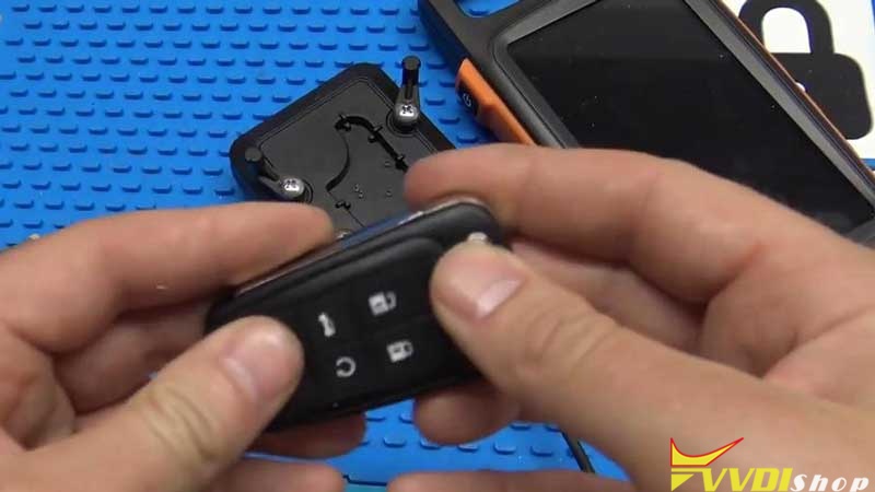 Xhorse Vvdi Key Tool Max Renew Adapters Unlock Gm Buick Chevy Key (1)