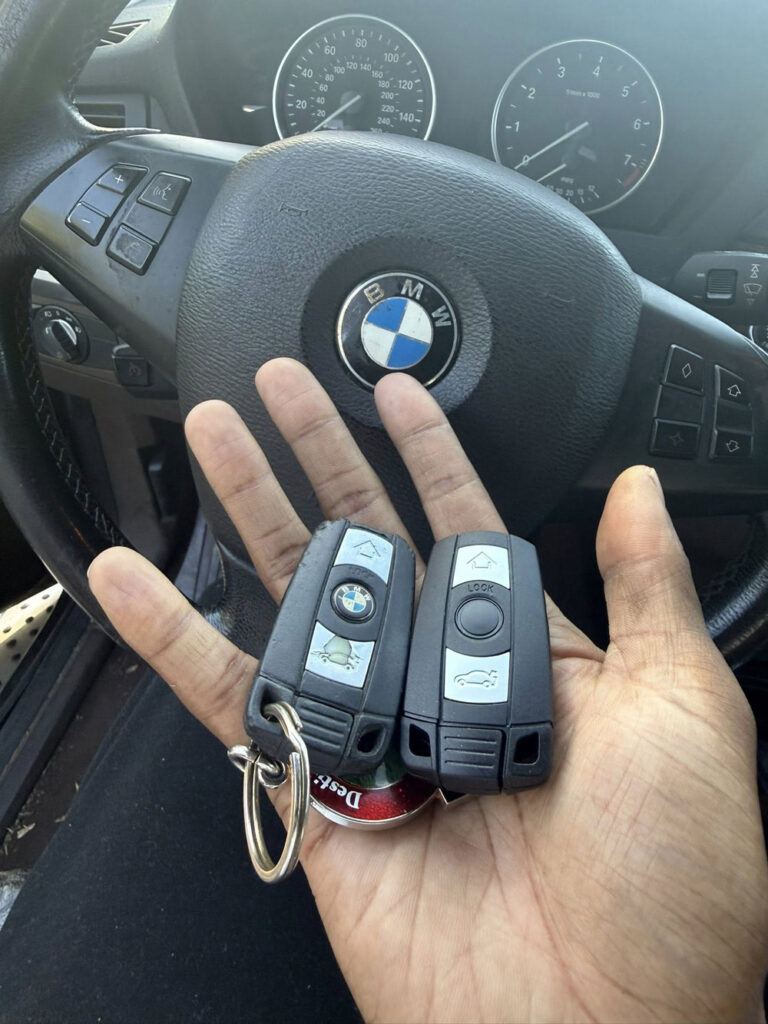 Xhorse Key Tool MIDI 2008 BMW X5 Key 3