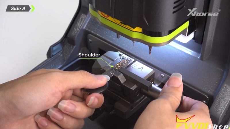 how to use xhorse condor xc twins cut key with ai 4 how to use xhorse condor xc twins cut key with ai 4