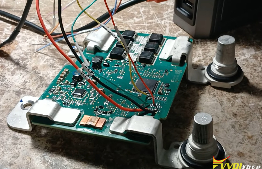 Repair Li Electric Car Battery BMS Module with Xhorse Multi Prog 2 Repair Li Electric Car Battery BMS Module with Xhorse Multi Prog 2