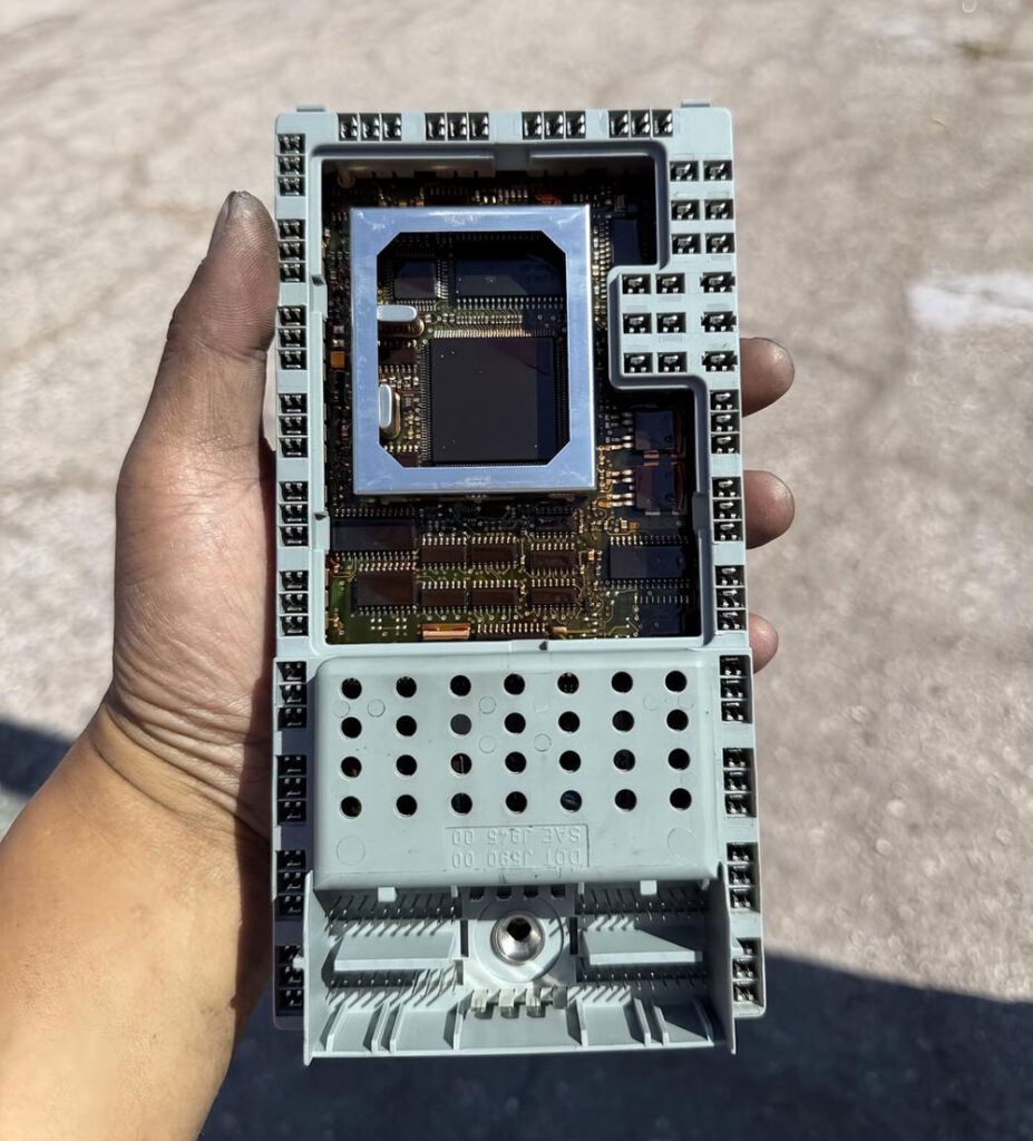volvo s60 2004 akl with vvdi prog vvdi2 4