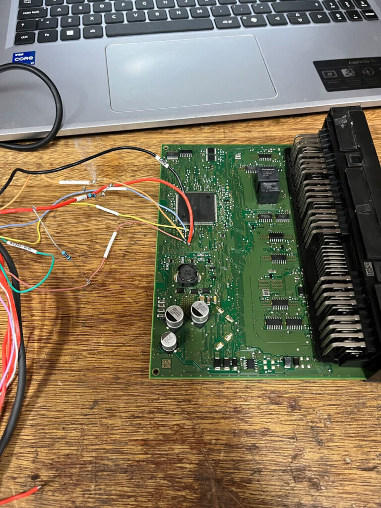 xhorse multi prog clone GM RH850 R7F701053 BCM 1